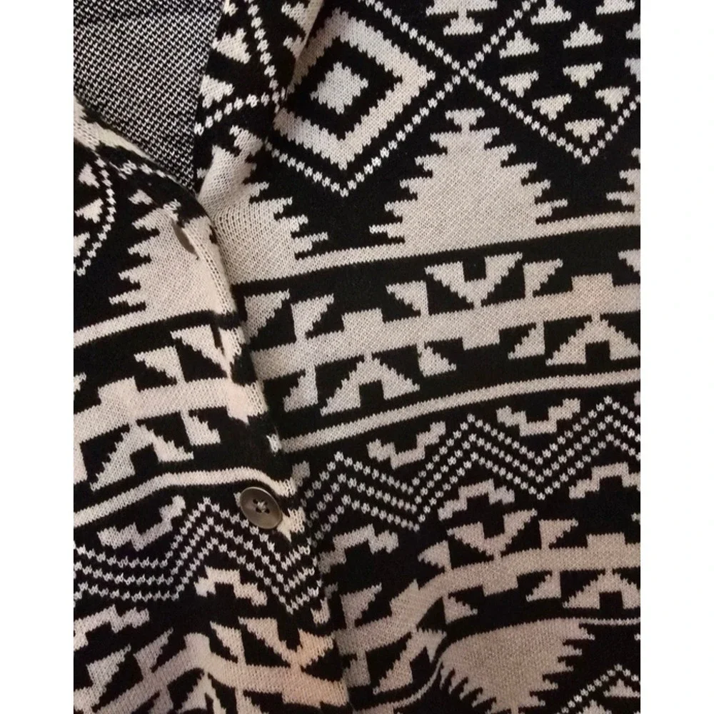 Chaps Black‎ White Geometric Knit Sweater Vest Collared Button Front L/G